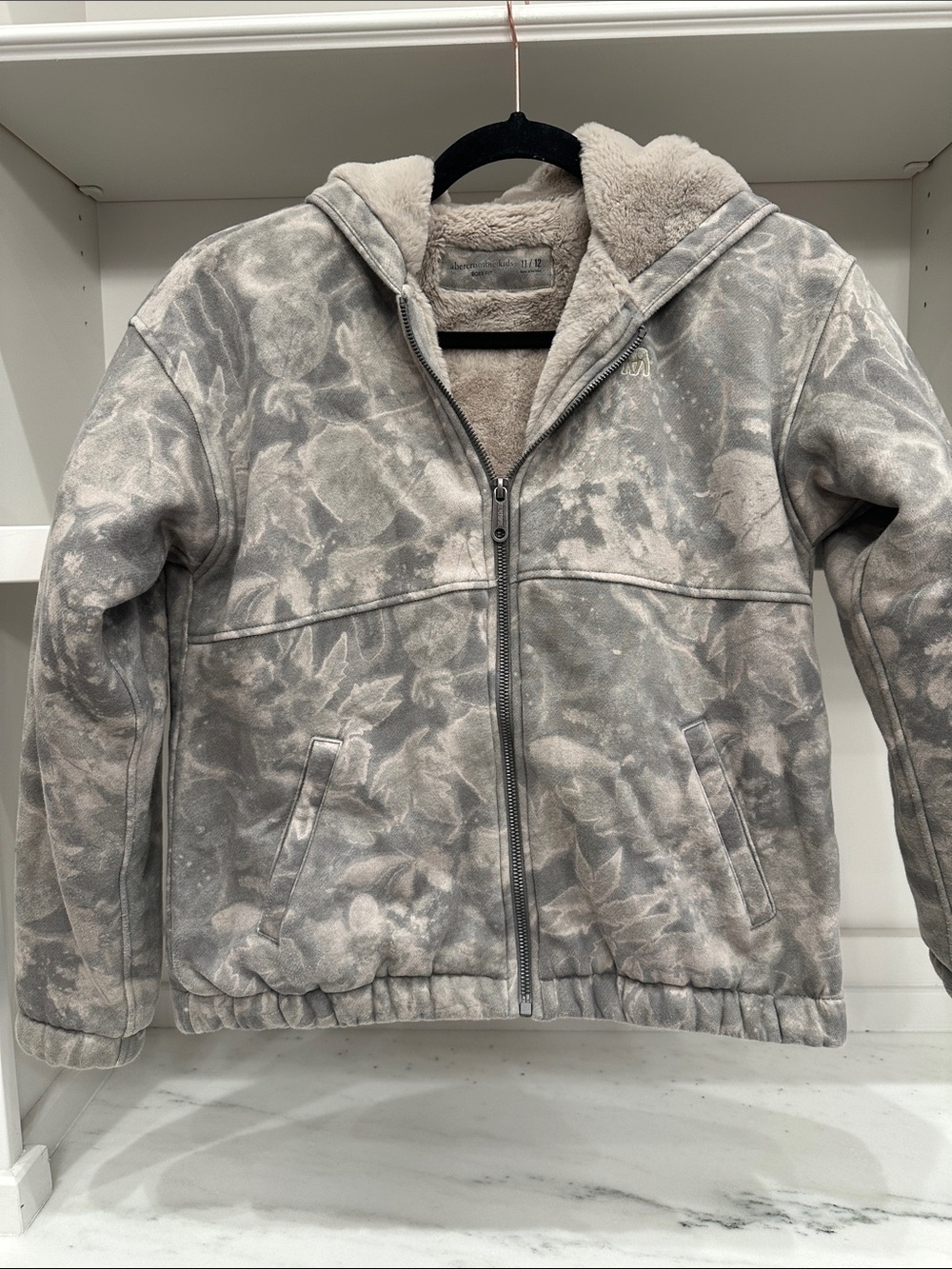 Abercrombie Kids' size 11/12 Cozy Hooded Zip Jacket - Gray Camo. Like new